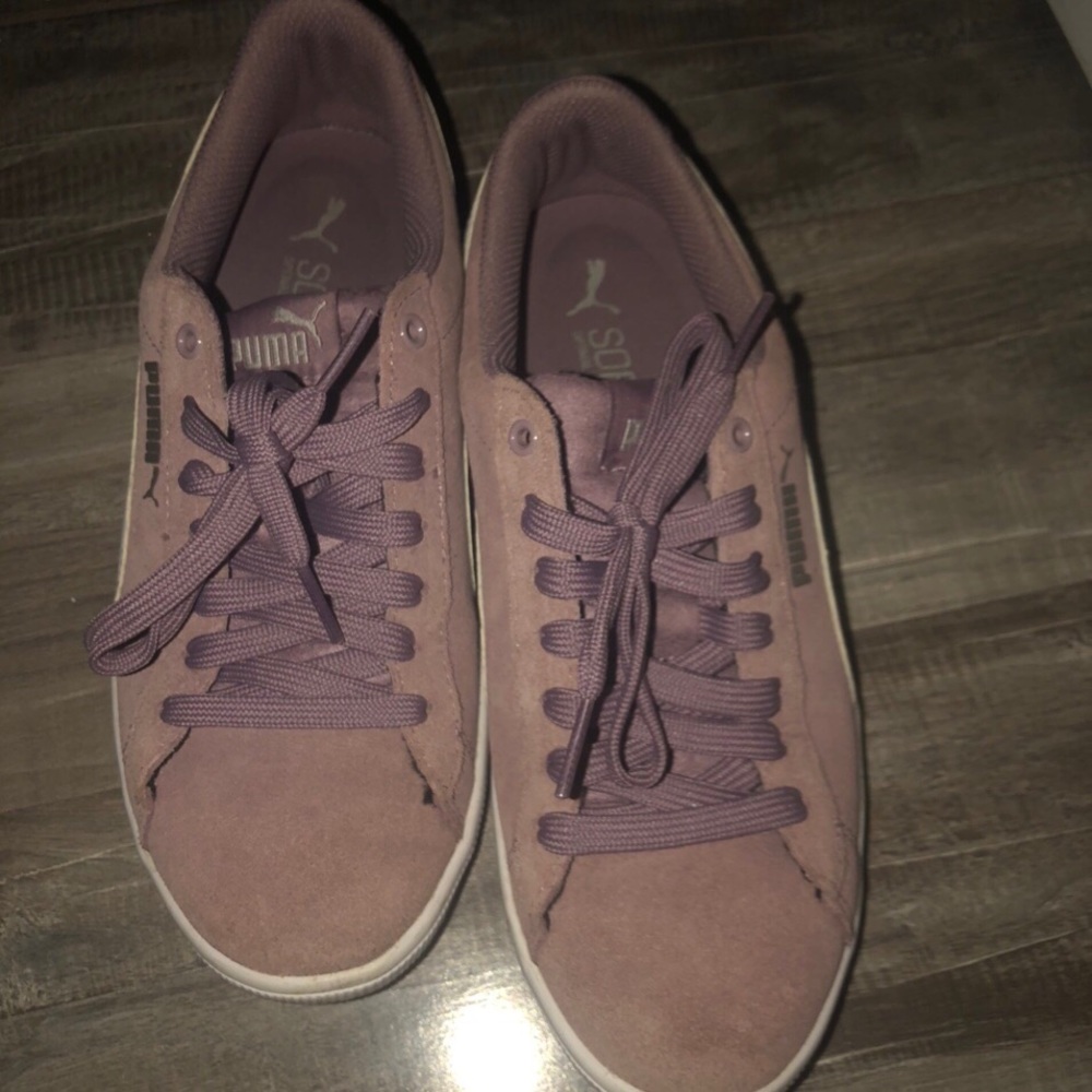 Puma Sneakers